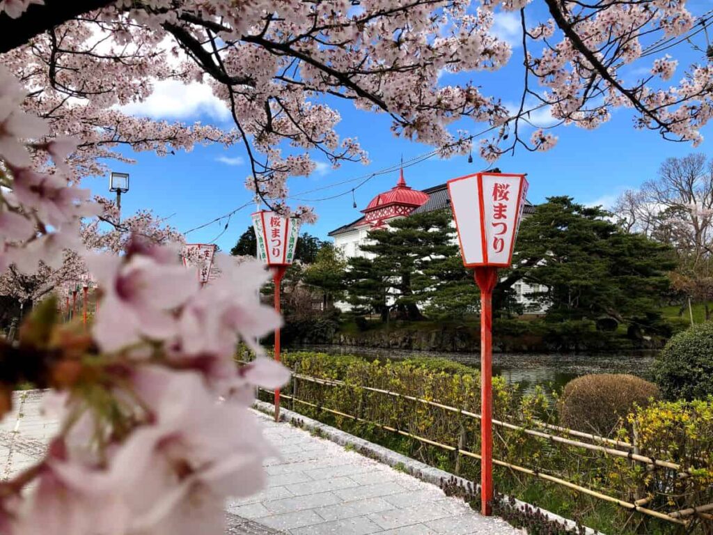 「鶴岡公園（鶴ケ岡城址公園）-つるおか観光ナビ」内の画像